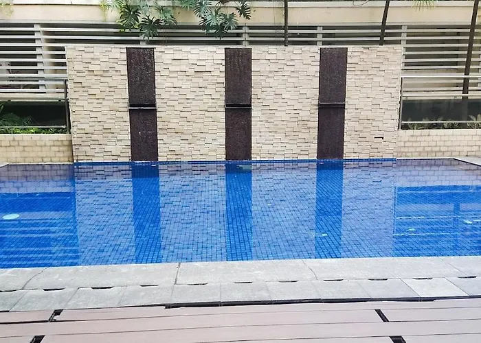 Cozy Near Naia T3 公寓 *